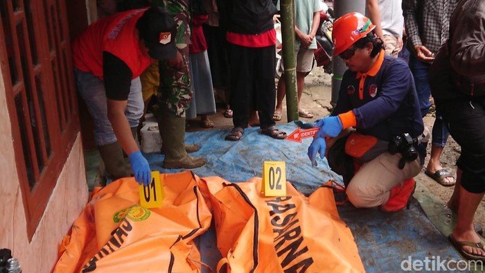 Longsor di Trenggalek