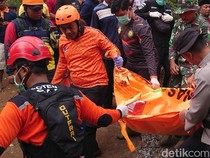 Pilu Sekeluarga Tewas Tertimbun Longsor, Anak Sulung Jadi Sebatang Kara