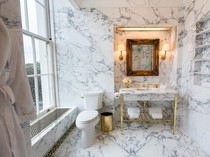 Tampilan Baru Kamar Mandi Lincoln di Gedung Putih, Mewah ala Donald Trump!