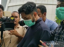 Penampakan Onad Jalani Pemeriksaan Terkait Kasus Narkoba di Polres Jakbar