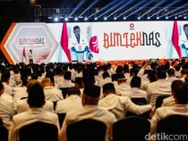 PKS Gelar Bimteknas, Hadirkan Menkeu hingga Kepala BGN Jadi Pemateri