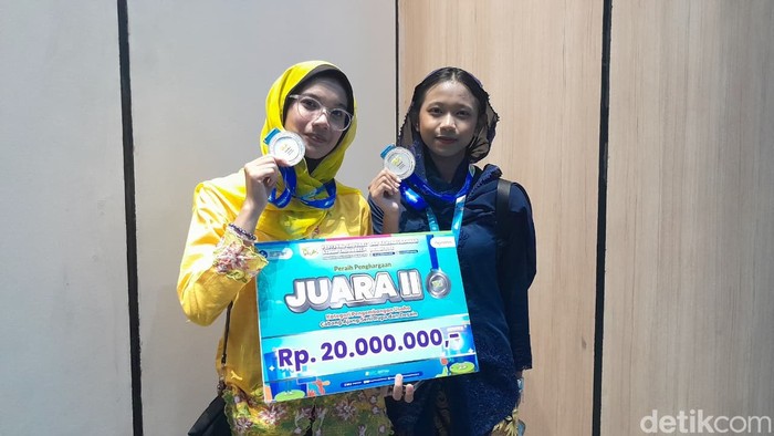 Buat Board Game Belajar Wirausaha, Siswa SMAN 3 Sidoarjo Jadi Juara FIKSI 2025