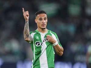 Real Betis Singgung Gol Nominasi Puskas Yamal, Bandingkan dengan Antony