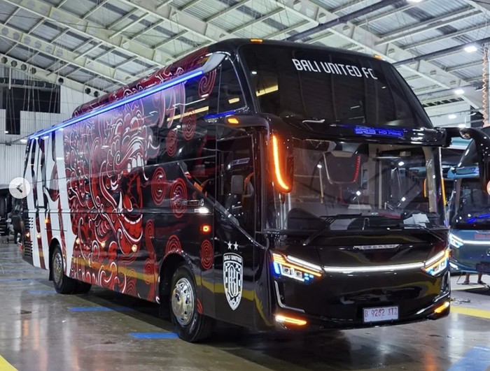 Bali United FC punya bus baru