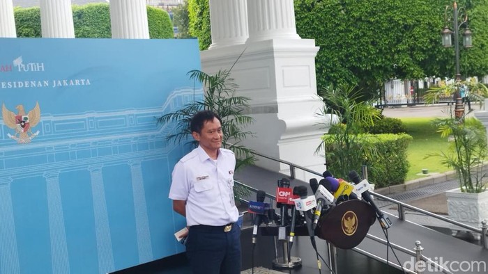 Dirut KAI Bobby Rasyidin