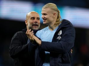 Guardiola Puji Haaland, Selevel Messi dan Ronaldo