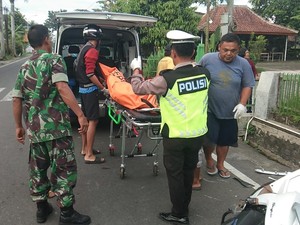 Motor Vs Motor di Nanggulan Kulon Progo, Wanita Lansia Tewas