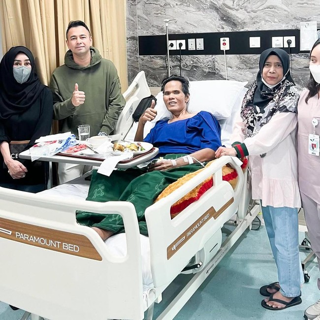 Raffi Ahmad Juga Belikan Perabotan Rumah Kontrakan Fahmi Bo