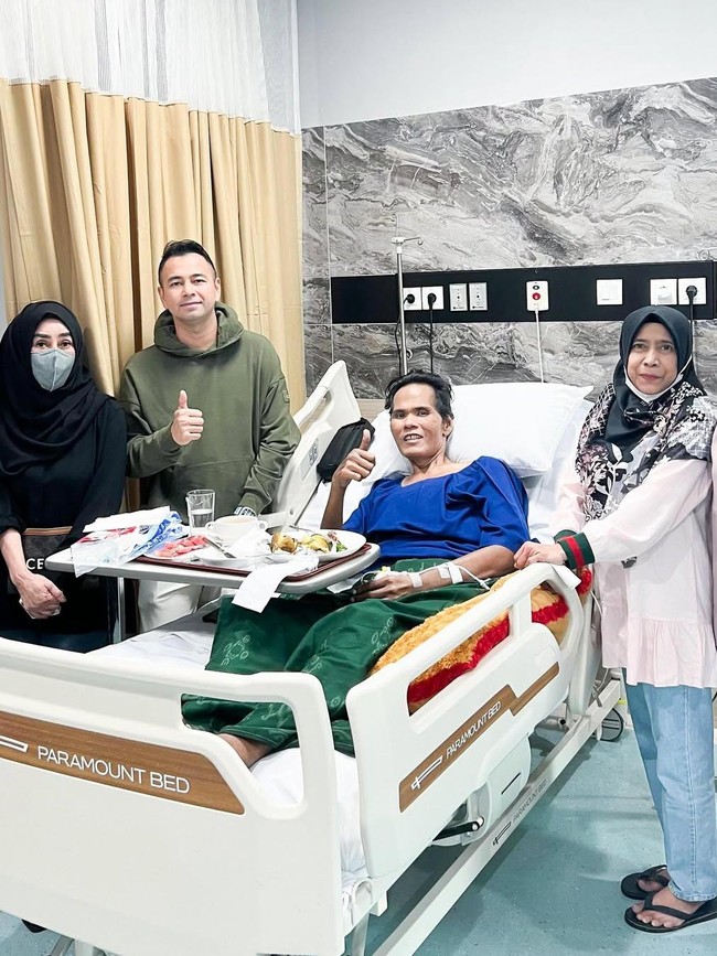 Raffi Ahmad Juga Belikan Perabotan Rumah Kontrakan Fahmi Bo