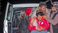 Pemerintah Afghanistan menyatakan situasi darurat dan meminta bantuan kemanusiaan internasional. REUTERS/Afghan Red Crescent