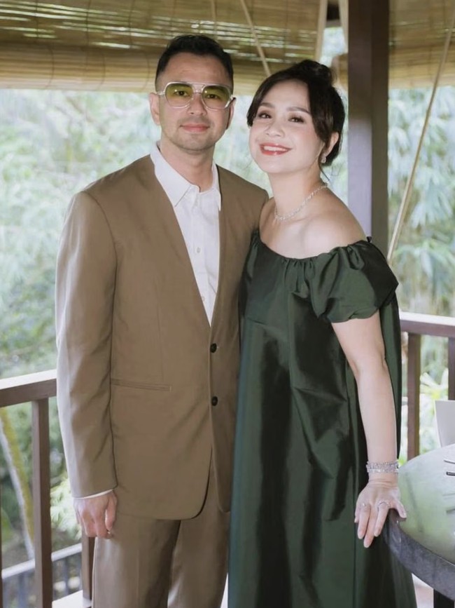 Inspirasi Baju Kondangan ala Nagita Slavina