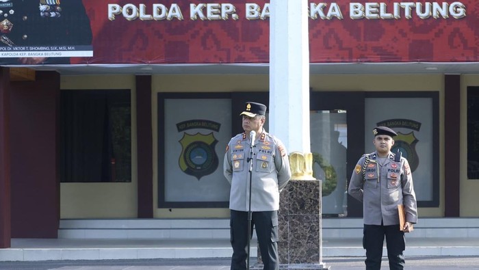 Irjen Viktor T Sihombing memimpin apel perdananya sebagai Kapolda Bangka Belitung (Babel).