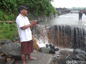 Gunung Semeru Erupsi Lagi, Jalan di Lumajang Ambles Akibat Banjir Lahar
