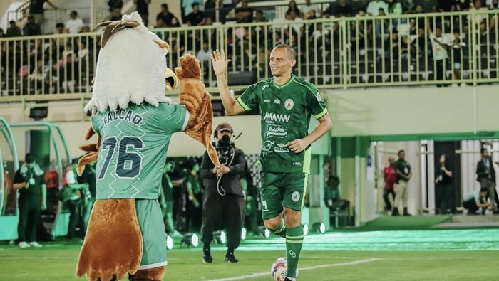 Kapten PSS Sleman, Cleberson.