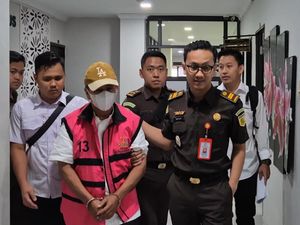 1 Tersangka Dugaan Korupsi Asuransi Aset PT Persero Batam Ditahan