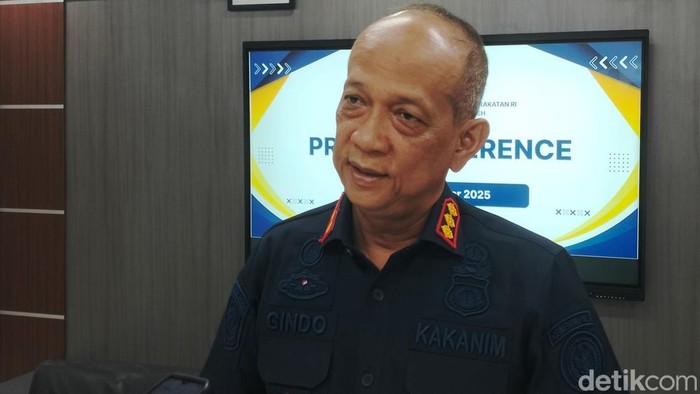 Kepala Imigrasi Banda Aceh Gindo Ginting. (Foto: Agus Setyadi/detikSumut)