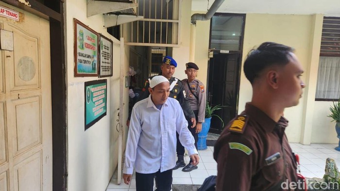Pembunuh Alfan di Sungai Brantas Mojokerto saat menjalani sidang