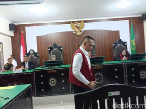 Kompol Yogi Bantah Tuduhan Memiting dan Menenggelamkan Brigadir Nurhadi