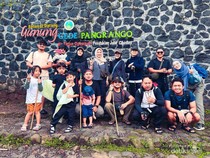 Trekking Hore ke Curug Cibereum Bareng Tetangga