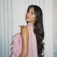 Alexandra pertama kali dikaitkan dengan Charles Leclerc pada 2023 ketika keduanya tertangkap menonton pertandingan Wimbledon di London. Foto: Instagram @alexandrasaintmleux