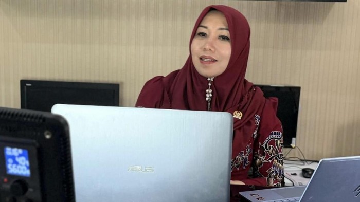 Anggota DPD Asal Jatim Lia Istifhama