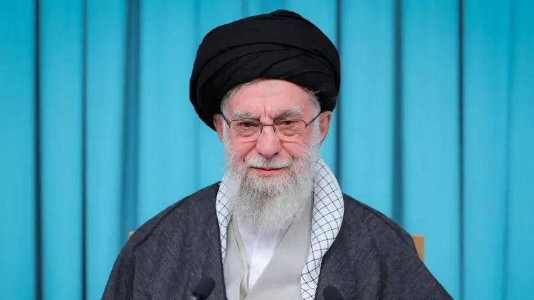 Melihat dari Dekat Kediaman Ali Khamenei yang Hancur Lebur Usai Dibom AS-Israel
