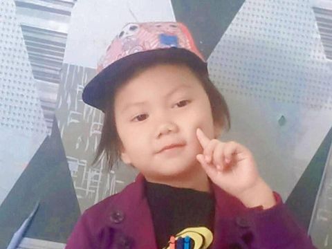 Balita bernama Bilqis (4) hilang saat bermain di Taman Pakui Sayang Makassar. Balita bernama Bilqis (4) hilang saat bermain di Taman Pakui Sayang Makassar.