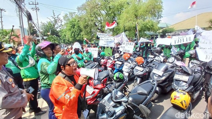 Demo ojol di Pasuruan