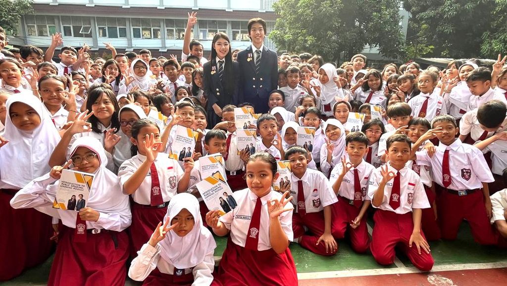 Mischka dan Devon Konsisten Wujudkan Sejuta Impian Anak Indonesia