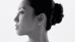 Eunjung T-Ara Anggun di Foto Pernikahan