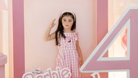 7 Foto Ultah ke-4 Guzelim Anak Margin-Ali Syakieb, Bertema Barbie Serba Pink