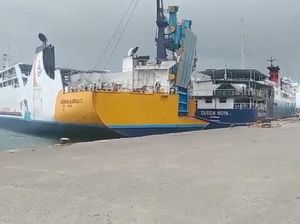 2 Kapal Tabrakan di Pelabuhan Parepare Akibat Angin Kencang