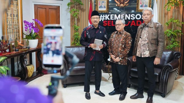 Kemensos Gandeng Perpusnas Bangun Perpustakaan Modern di Sekolah Rakyat