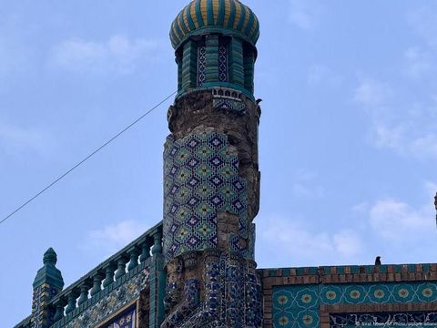 Kerusakan dari atas Masjid Biru/Sirat Noori/AP Photo/picture alliance via DW Kerusakan dari atas Masjid Biru
