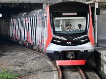 Anggaran Triliunan Mengalir demi Tambah Rangkaian KRL