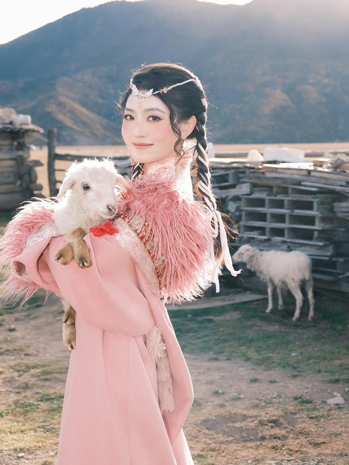 Liburannya Natasha Wilona