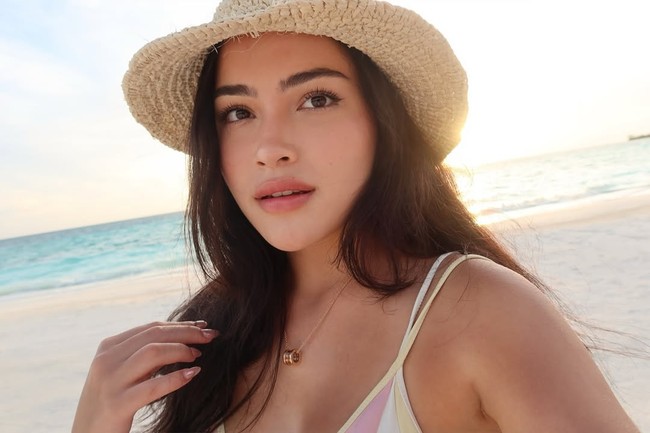 Sosok Nicole Parham lebih dulu dikenal karena peran antagonisnya dalam sinetron ‘Putri Untuk Pangeran’ yang tayang pada 2020 silam. Ia berperan sebagai cewek manja dan ambisius. Foto: Instagram/@nicoleparham_