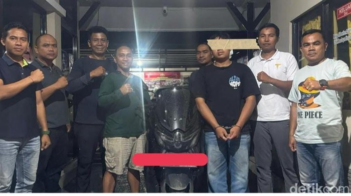 Pelaku penikaman, PJW, diamankan di Mapolsek Blahbatuh.