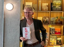 Cerita Awal David Van Reybrouck Tulis Buku Revolusi, Sisi Lain Sejarah Indonesia