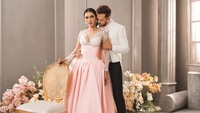Rita Nurmaliza sangat senang atas hasil foto prewedding. (Foto: dok Instagram rita.nurmaliza)