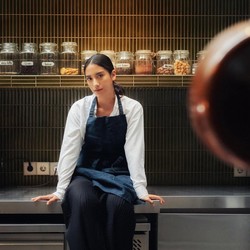 Sosok Sabrina Alatas, Chef Muda yang Lagi Jadi Sorotan