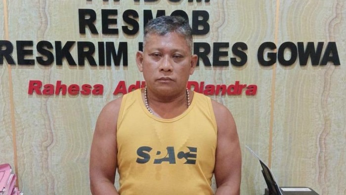 Tampang pria pembunuh 2 tetangga gegara putar musik keras.