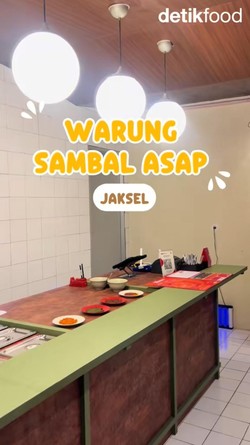 Video: Ayam Sambal Asap hingga Nasi Goreng Sengkel di Warung Anak Jaksel