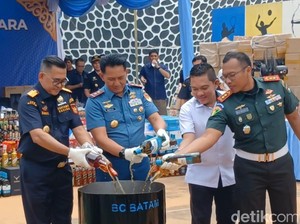 Bea Cukai Batam Musnahkan Barang Sitaan Senilai Rp 15,8 Miliar