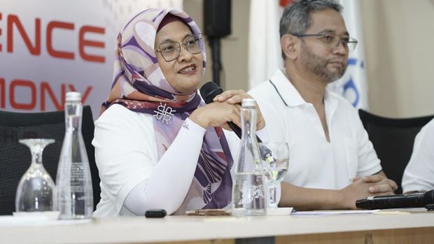 Direktur Utama Telkom Dian Siswarini