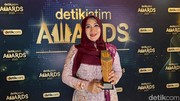 detikJatim Awards Apresiasi Dedikasi Ning Lia di Bidang Sosial