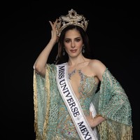 Organisasi Miss Universe Mexico juga telah memberikan pernyataan resmi melalui Instagram. “Kami sangat percaya pada nilai-nilai yang dijunjung tinggi Miss Universe: rasa hormat, martabat, dan pemberdayaan. Perilaku seseorang yang bukan bagian dari MU tidak mewakili organisasi kami yang tercinta. Hari ini dan selamanya, Meksiko mendukungmu, Fátima. Kekuatanmu, kelasmu, dan suaramu mewakili yang terbaik dari bangsa kita. Foto: dok. Instagram @fatimaboschfdz
