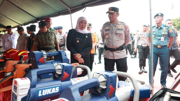 Kapolda dan Gubernur Jatim Tinjau Kesiapan Alat Mitigasi Bencana, Siap Hadapi Cuaca Ekstrem