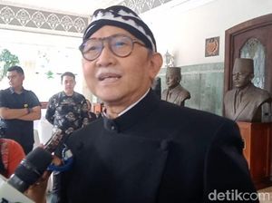 Tedjowulan Tak Hadiri Penobatan PB XIV, Minta 2 Calon Raja Menahan Diri