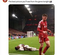 Meme Kocak Mbappe dan Vinicius Jr Dikantongi Conor Bradley